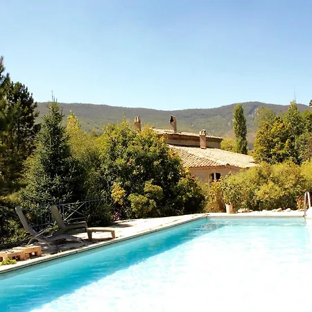Le Moulin De La Viorne, Avec Piscine Au Coeur De La Nature En Haute-provence Les Omergues