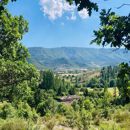Le Moulin De La Viorne, Avec Piscine Au Coeur De La Nature En Haute-provence Vendégház Les Omergues