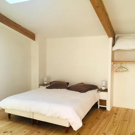 Le Moulin De La Viorne, Avec Piscine Au Coeur De La Nature En Haute-provence Penzion 4*