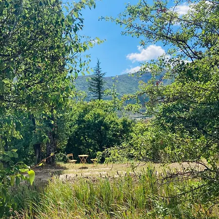 Le Moulin De La Viorne, Avec Piscine Au Coeur De La Nature En Haute-provence Pensjonat